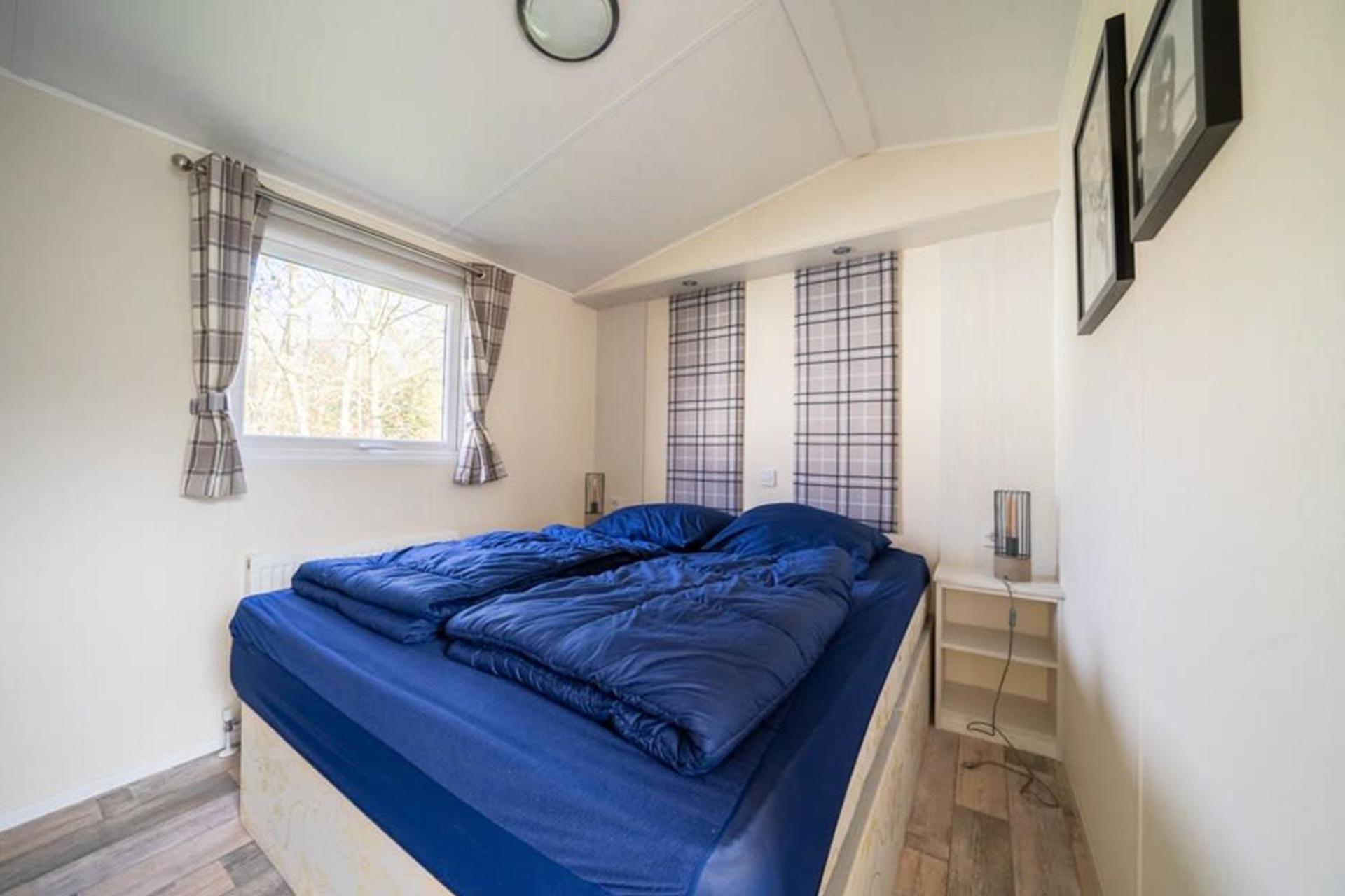 Europarcs De Kraaijenbergse Plassen Linden 客房 照片