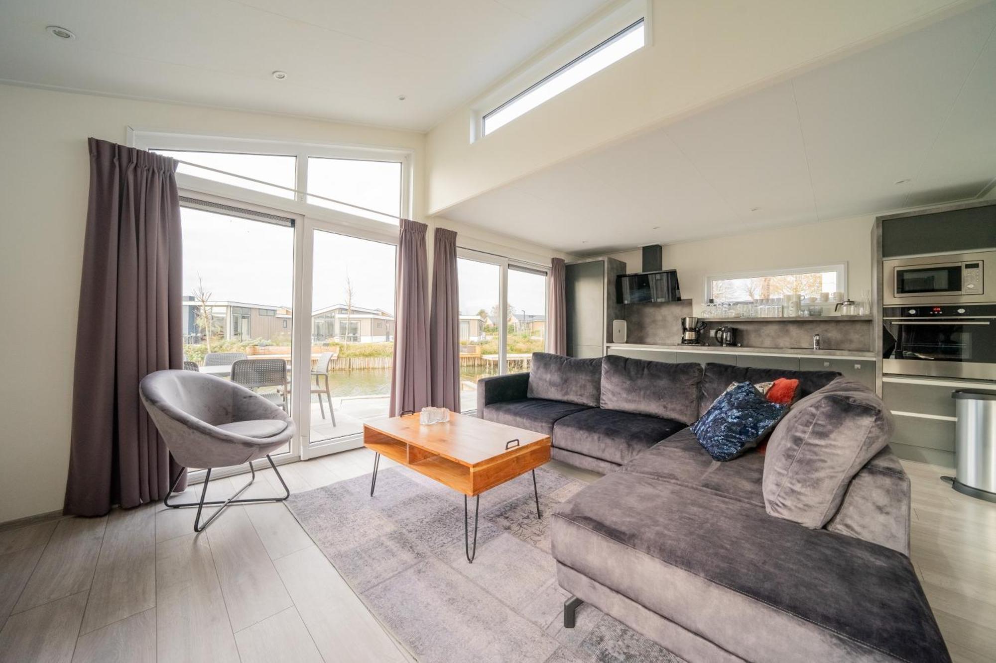 Europarcs De Kraaijenbergse Plassen Linden 客房 照片